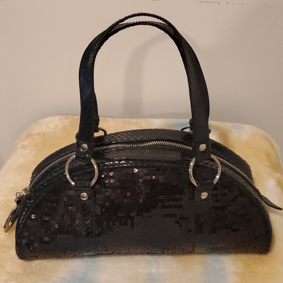 bebe Handbags - 💥VINTAGE BEBE Black Sequin Bag!